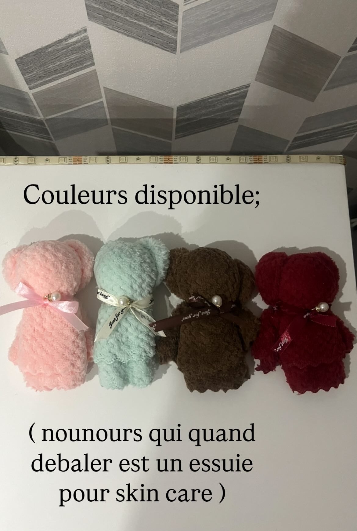 Nounours Douceur : Serviette Skincare Cachée 🧸✨